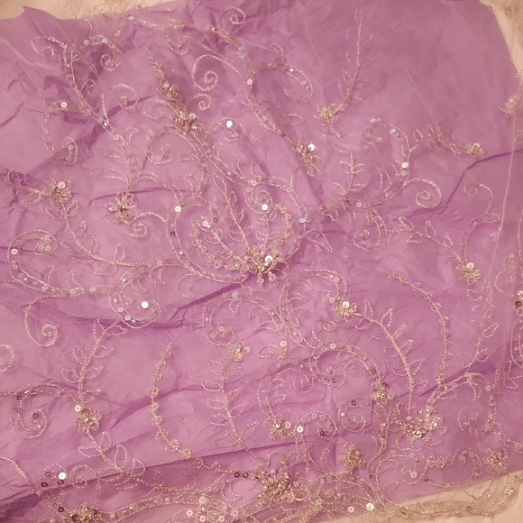 Glena Designs Off-White/Cream Bridal Veil w/Sequin & Bead Trim Detail